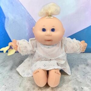 VTG 1995 Mattel Cabbage Patch Kid Doll 14" Girl Blonde Hair Blue Eyes Bunny HTF